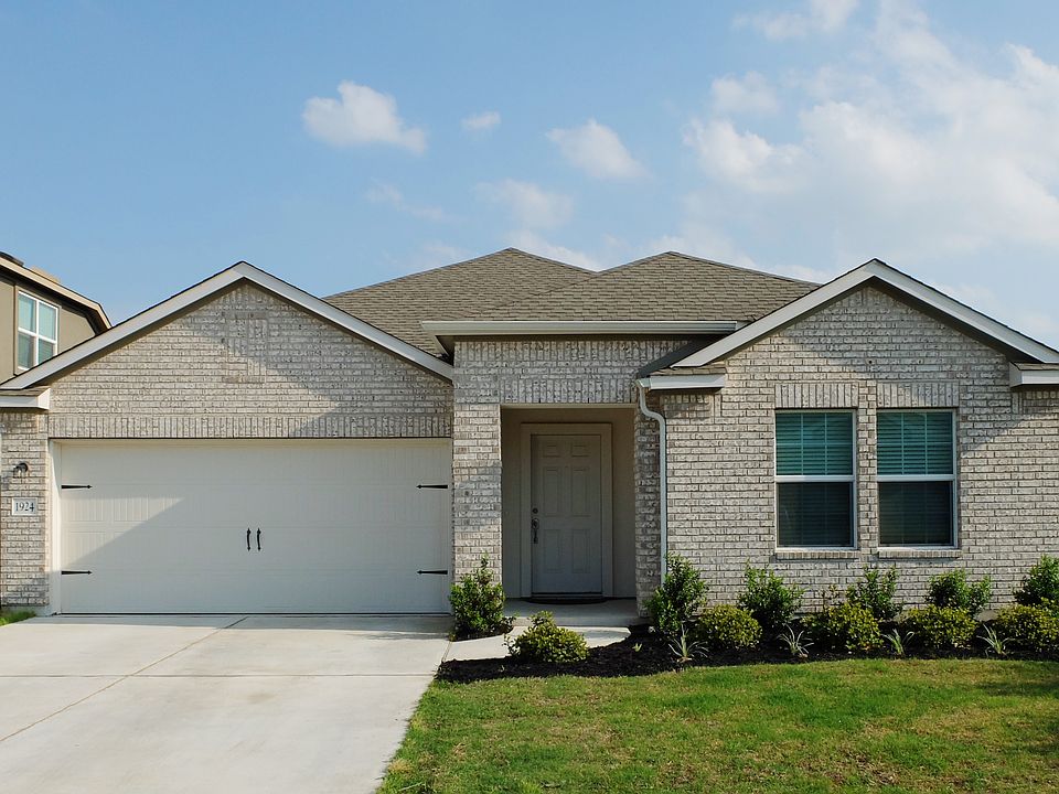 1st image of 1924 Owasso Dr