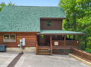 2024 Bear Haven Way, Sevierville, TN 37876