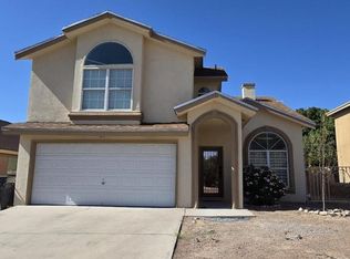 7905 Thunderstorm Dr, El Paso, TX 79932