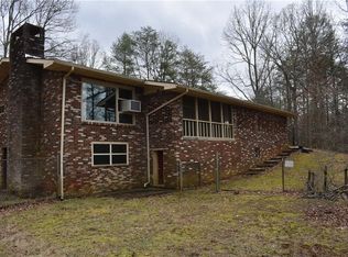 1391 Damascus Rd, Blue Ridge, GA 30513