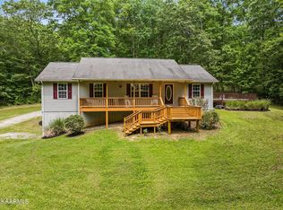 180 Shelton Ln, Clinton, TN 37716