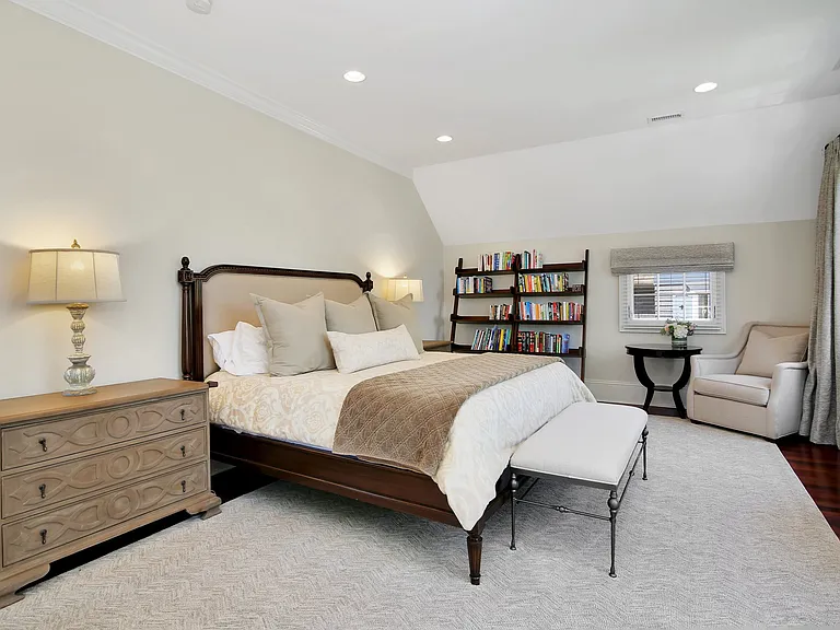 328 Sound Beach Ave — Photo 15