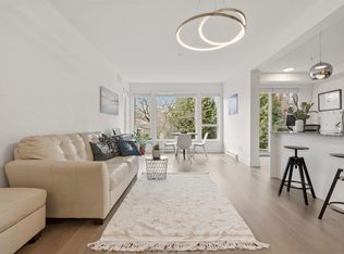 6268 Eagles Dr #210, Burnaby, BC V5E 1W8