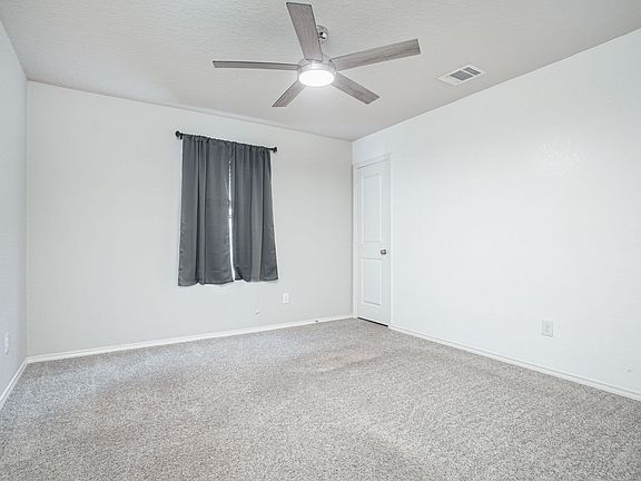 5th image of 1924 Heather Glen Dr