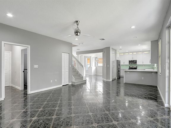 5th image of 17071 NW 17th Street