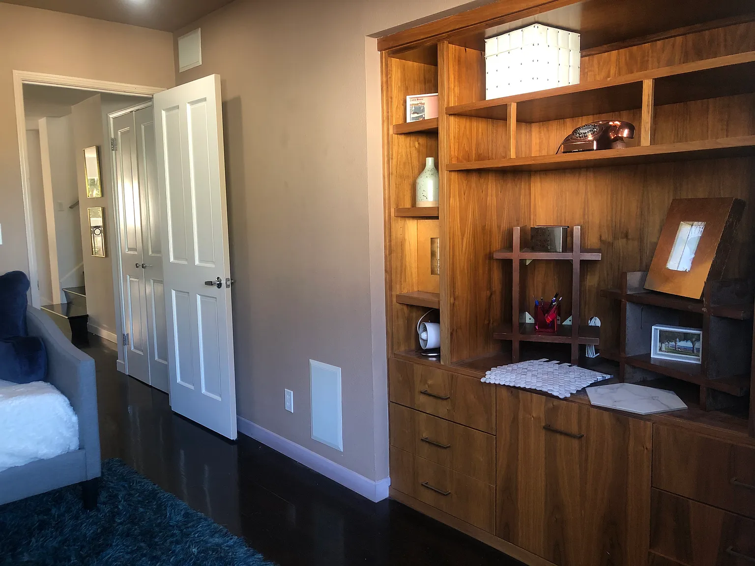 Sunnyslope Ave, Sherman Oaks — Photo 4