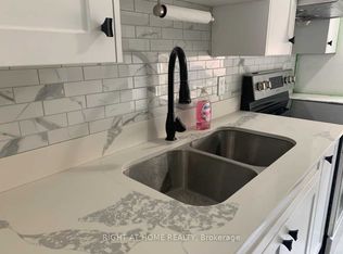 16 Rexdale Blvd #30, Toronto, ON M9W 5Z3