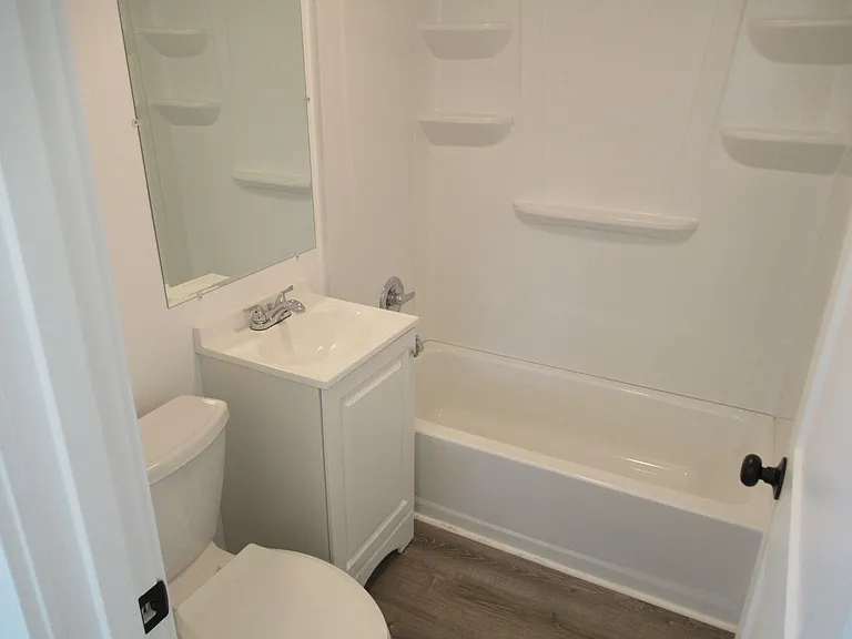 1385 Hines St SE #C — Photo 10