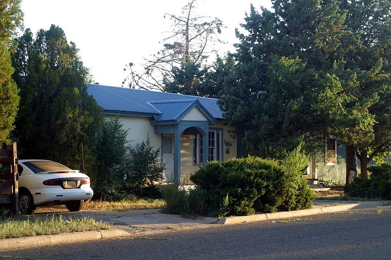 1st image of 1321 W 11th St