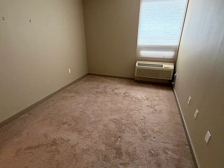 815 Arch 37 St #519 — Photo 7