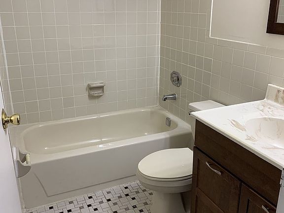 5th image of 9229 Queens Blvd APT 12B