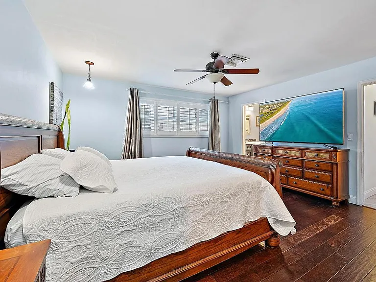 409 Lighthouse Dr — Photo 15