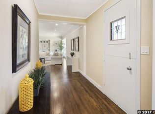 6 Crest Rd, Lafayette, CA 94549