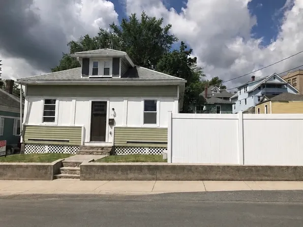 178 Harrison Ave, Fitchburg, MA 01420