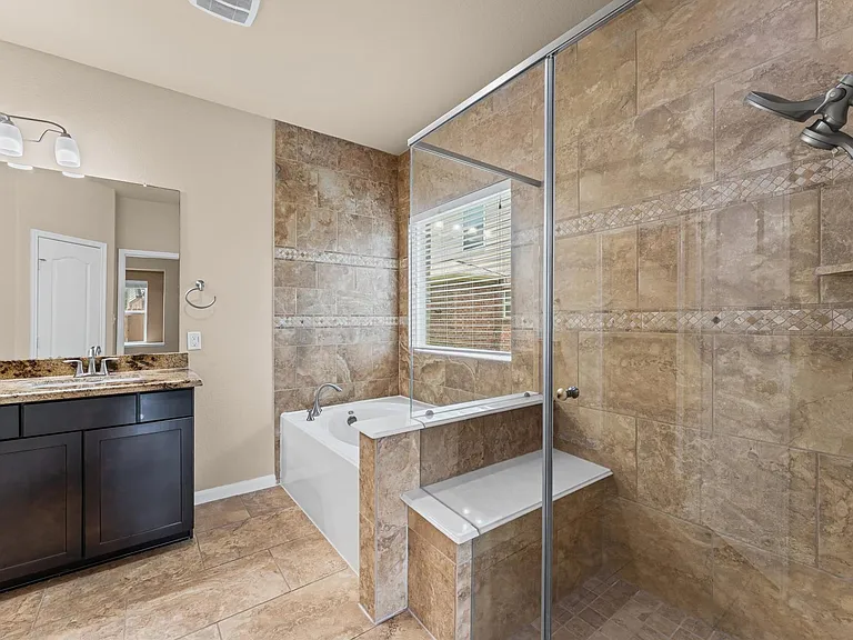 9974 Stone Creek Ln — Photo 37