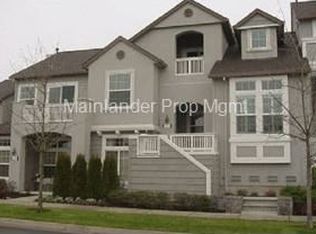 6515 NE Brighton St, Hillsboro, OR