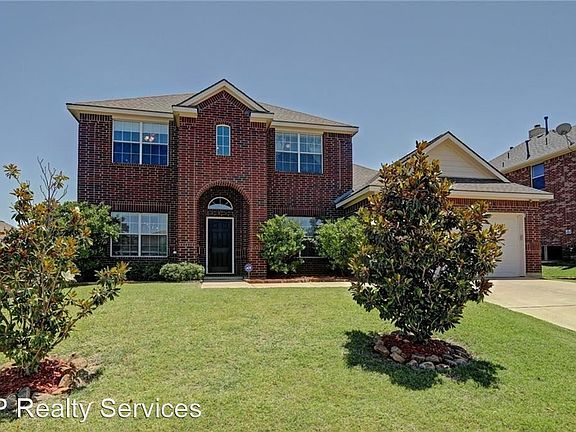 2nd image of 1322 Lake Trail Ct