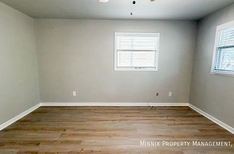 3405 55th St — Photo 15