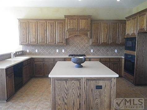 4th image of 6608 Lake Meadow Ln