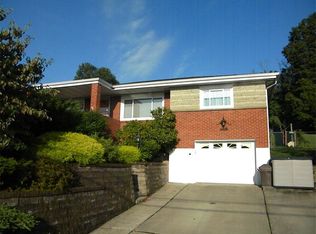 300 High St, Elizabeth, PA 15037