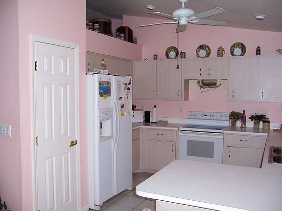 3rd image of 3305 SW 6th Pl
