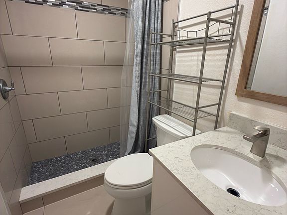 5th image of 5213 Bach Ave