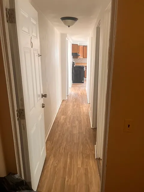 2 bed, 1500 sqft, $1,275 — Photo 4