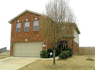 4301 Mantis St, Fort Worth, TX 76106