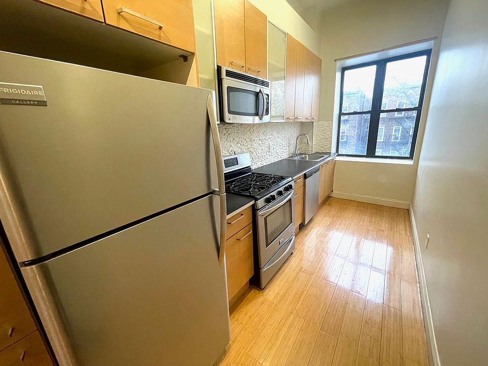 1st image of 410 Central Ave #3B