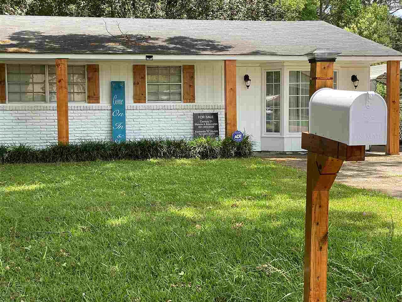1916 Country Club Dr, Yazoo City, MS 39194 Zillow