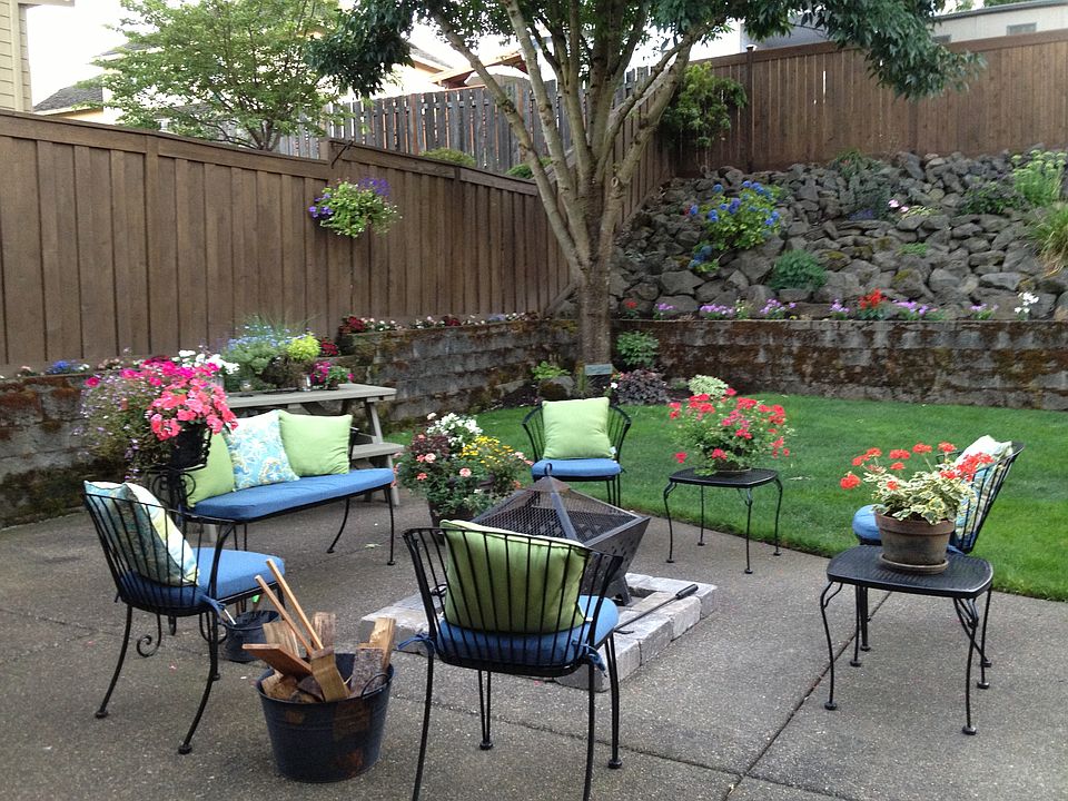 2nd image of 22725 SW Vermillion Dr