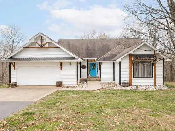 260 Sugar Creek Rd, Goreville, IL 62939