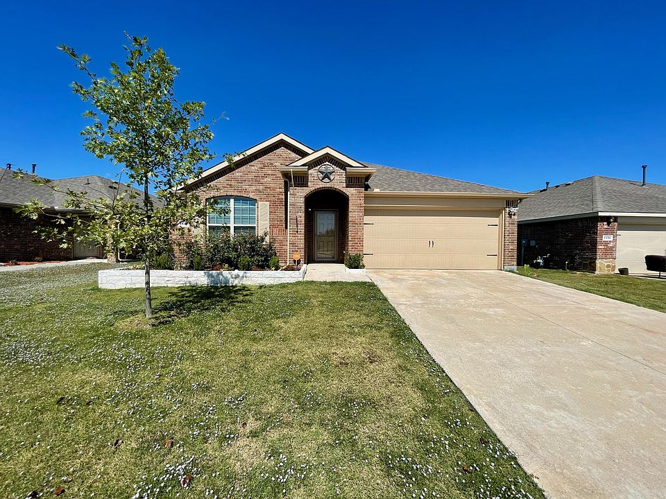 1st image of 1438 Meadow Creek Dr