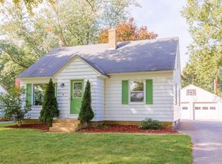 156 Glendale Ave, Holland, MI 49423
