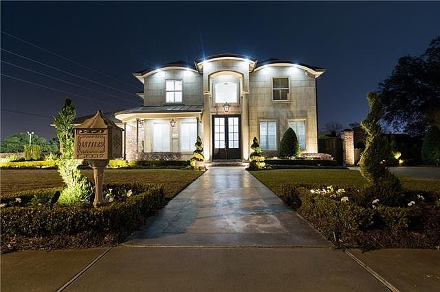 1st image of 821 Transcontinental Dr
