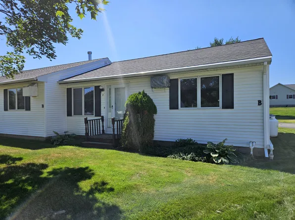 7 Meadow View Lane #7, Winslow, ME 04901