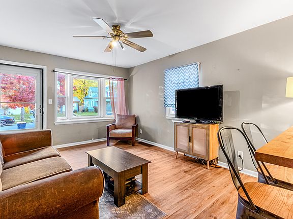3rd image of 1762 Alto Ave SE