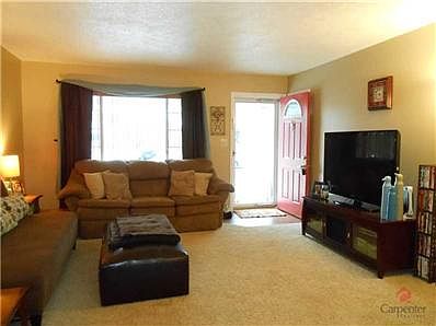 2nd image of 508 Linden Ln