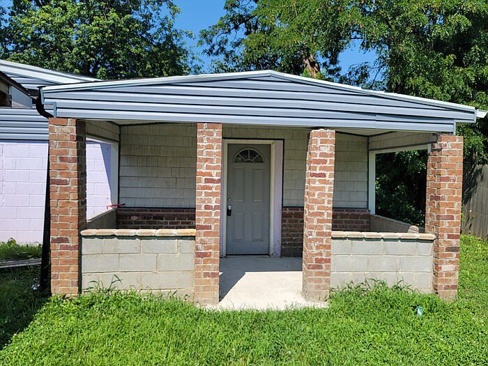 1st image of 2914 Allen Ave