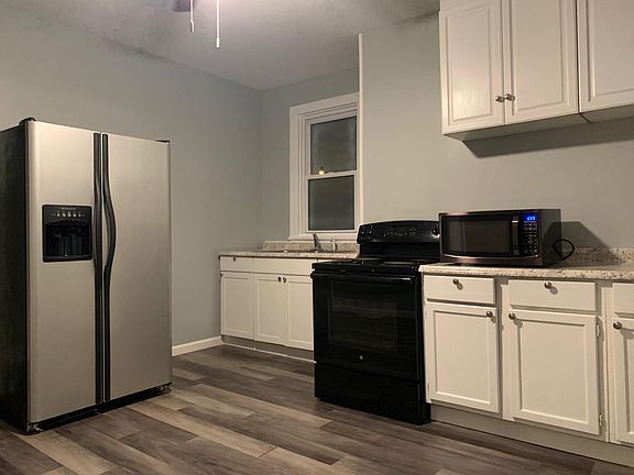 5th image of 610 Jefferson St