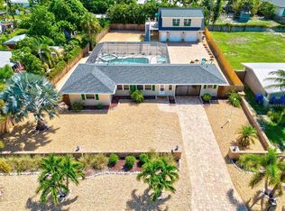6139 Hollywood Blvd, Sarasota, FL 34231