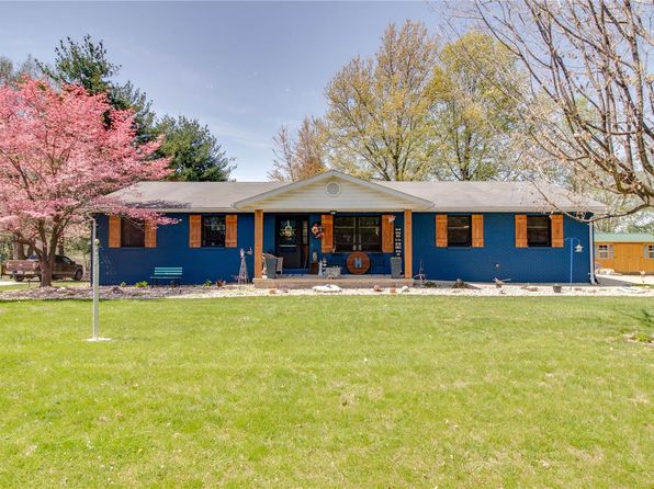 14865 Willow St, Grafton, IL 62037