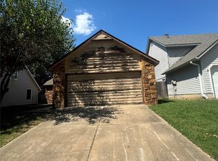 6121 E 91st Pl, Tulsa, OK 74137