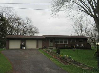 1220 Holly Dr, Springfield, OH 45504