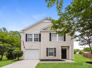 6336 Foster Brook Dr, Charlotte, NC 28216