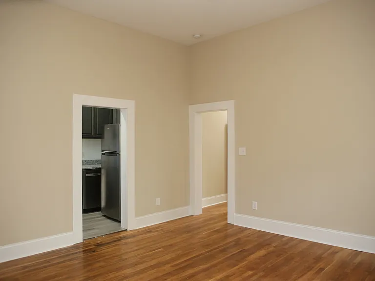 407 N Cedar St #B — Photo 8