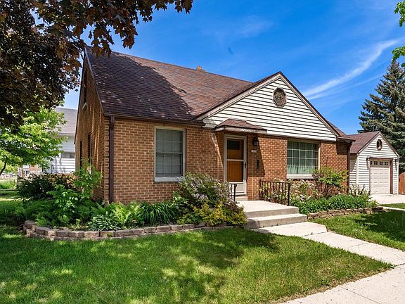 2nd image of 1528 Ashland AVENUE