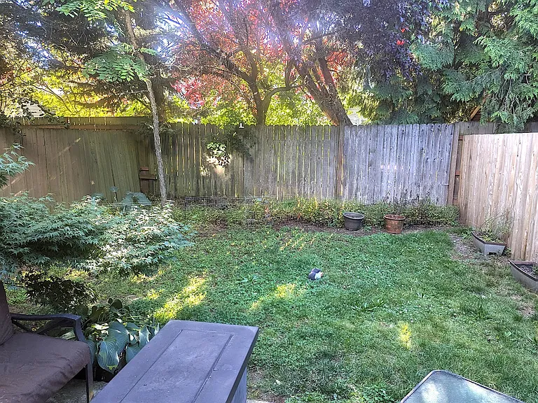 4441 NE 35th Pl — Photo 18