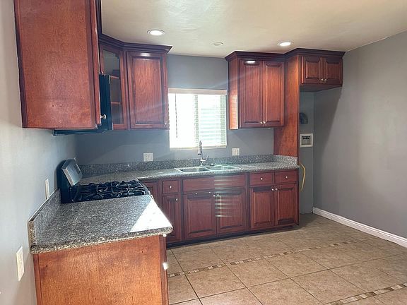 2nd image of 1233 Ronan Ave