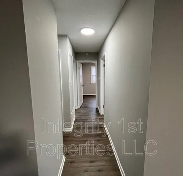 6305 N Highland Ave — Photo 7